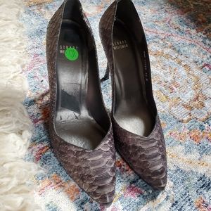 Stuart Weitzman Croc Embossed Pumps